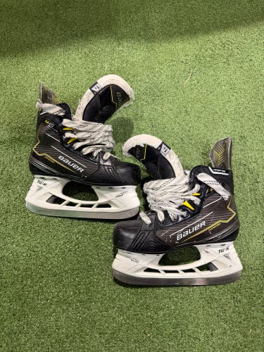 Bauer Supreme M40 Hockey Skates | Size 1.5D