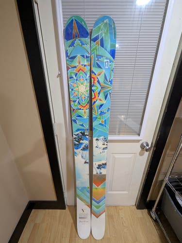 Icelantic 171 cm Nomad Skis (New) 105 Veritas
