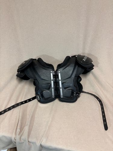 Small Youth Xenith Velocity Pro 2 Shoulder Pads (Used)