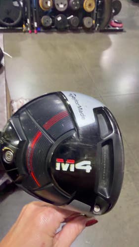 Used Taylormade M4 Mens Driver RH 10.5 Degree 11605-S000228332
