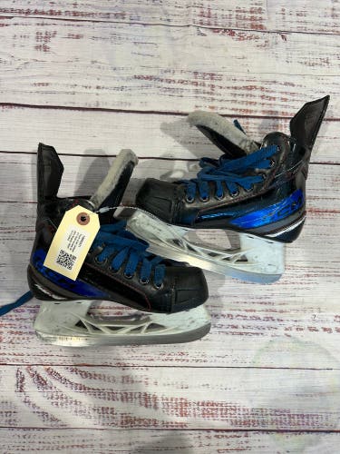 Youth CCM JetSpeed FT680 Hockey Skates Regular Width 13.5 (Used)