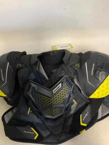 Used Bauer SUPREME MATRIX Junior Shoulder Pads MD 11823-S000042670