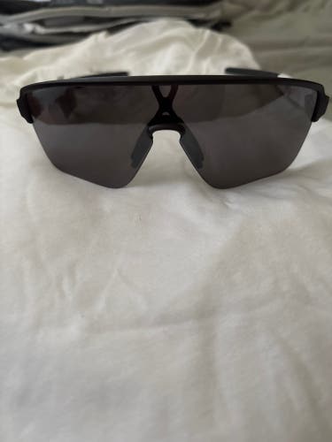 Oakley Corridor SQ White Unisex One Size Fits All Oakley Sunglasses (New)