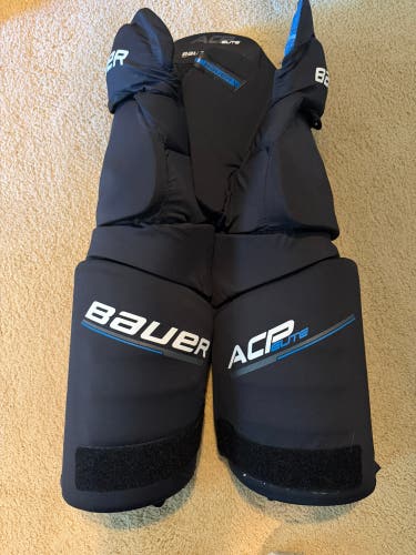 Medium Bauer Supreme ACP Elite Girdle (Used)