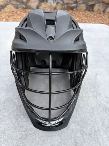 Black Adult Cascade S Helmet (Used)