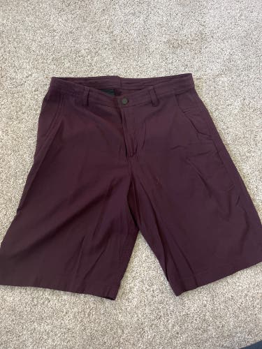Purple Size 34 Men's Lululemon Shorts (Used)