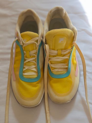 Fila Volley Burst 2 Pickleball Court Shoes Womens Size 8.5 (Used)