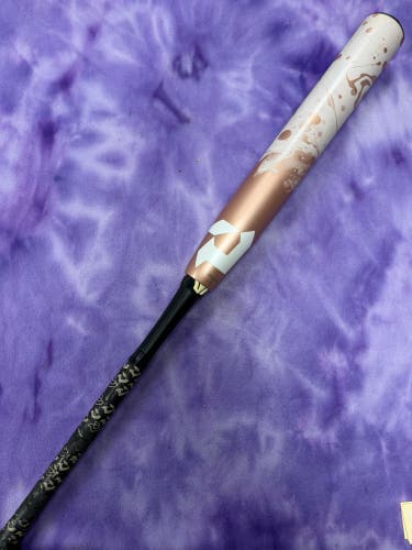 2025 DeMarini Whisper Composite Bat (-10) Composite 21 oz 31" (Used)