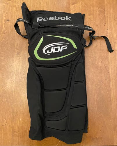 Reebok 11K Roller Hockey Girdle Senior Large Padded Shorts Black Green RPG11K