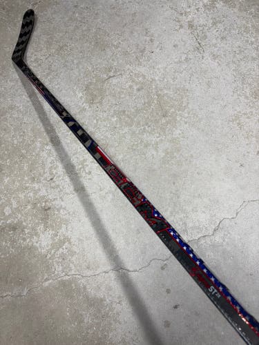 65 Flex Custom P28 CCM Vizion 2 Right Hand Hockey Stick Olympic Team USA (New) Pro Stock