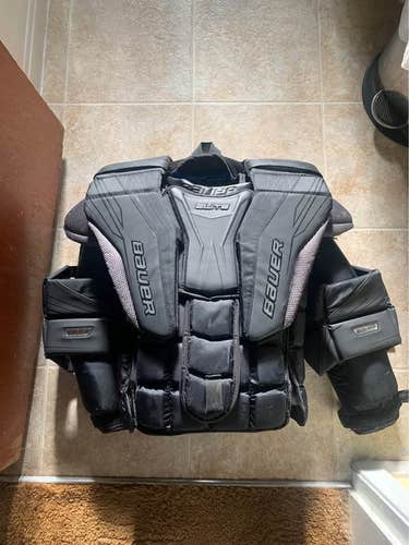 Large Bauer Elite Goalie Chest Protector (Used)