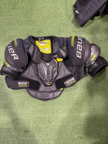 Bauer Supreme Mach Shoulder Pads | Senior XL