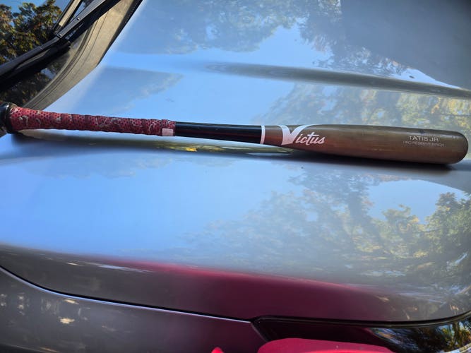 Victus Tatis Birch BBCOR Certified Bat (-3) 31" (Used)