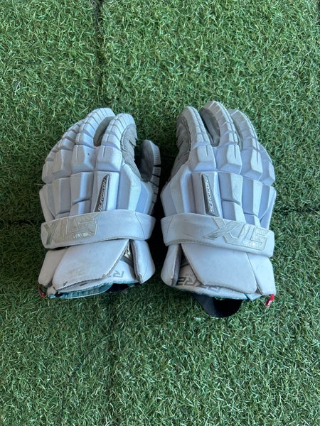 Medium STX Surgeon RZR2 Lacrosse Gloves (Used)