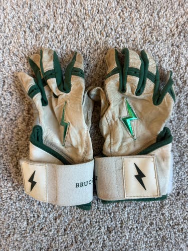 Bruce Bolt Youth Medium Batting Gloves (Used)