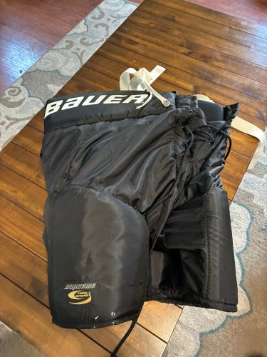 Senior Large Bauer Hockey Pants (Used)