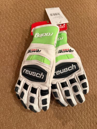 Small / Medium Adult Unisex Reusch Gloves (New)