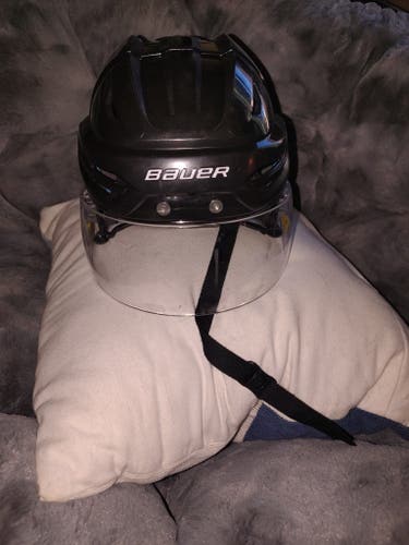 Medium Bauer Helmet (Used)