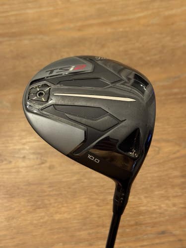 Titleist TSi2 Driver (10) HZRDUS RDX Smoke 6.0 60g shaft (stiff)