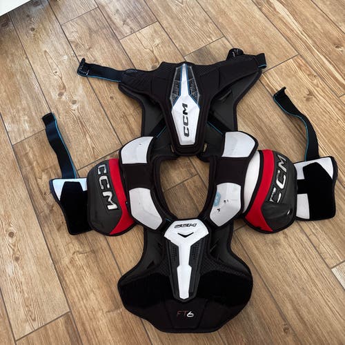 Men's Medium Senior CCM JetSpeed FT6 Shoulder Pads (Used)