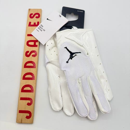 Nike Air Jordan Vapor Jet NFL Football Gloves White Black DX4546-102 Men’s Sz 2XL

New