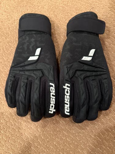 Black Small / Medium Adult Unisex Reusch Gloves (New)