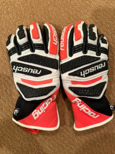 Small Adult Unisex Reusch Gloves (Used)