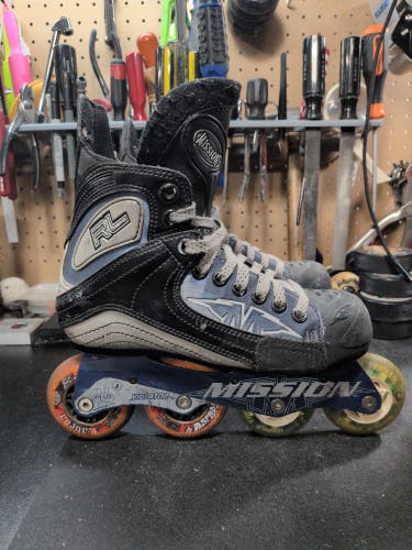 Mission Inline Skates Regular Width Size 4 (Used)