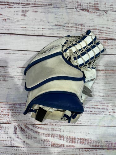Blue Junior Brian's GNETiK X5 Goalie Glove Regular (Used)