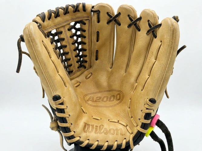 2025 Infield LH Wilson A2000 Baseball Glove 11.75" (Used)