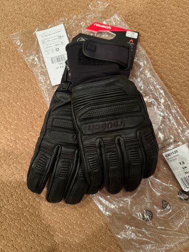 Black Small Adult Unisex Reusch Gloves (New)