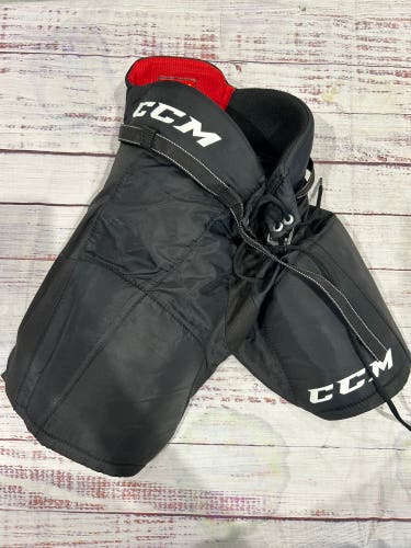 Black Youth Large CCM JetSpeed 455 Hockey Pants (Used)