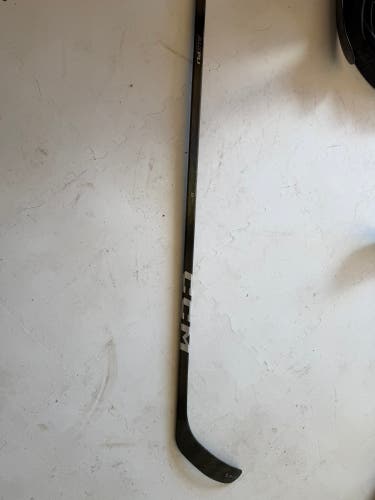 Senior CCM JetSpeed FT8 Pro Right Handed Hockey Stick P90TM 75 Flex (Used)