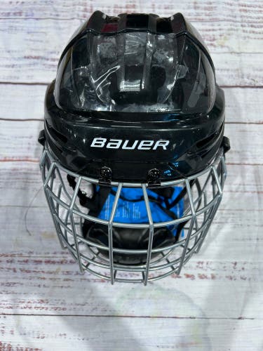 Black Medium Bauer Re-Akt 55 Helmet (New)