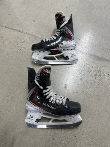2025 Bauer Vapor Fly40 Hockey Skates 6 (Used)