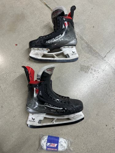 2023 Bauer Vapor X5 Pro Hockey Skates 6 (Used)