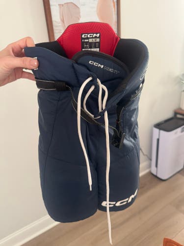 Youth Large CCM Next Hockey Pants (Used)