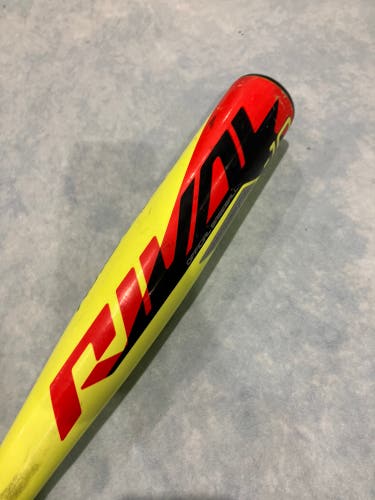 2019 Easton Rival Alloy Bat USABat Certified (-10) Alloy 18 oz 28" (Used)