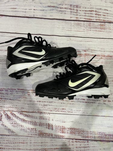 Youth Nike Force Trout 9 Keystone Molded Cleats I Size 5 (New)