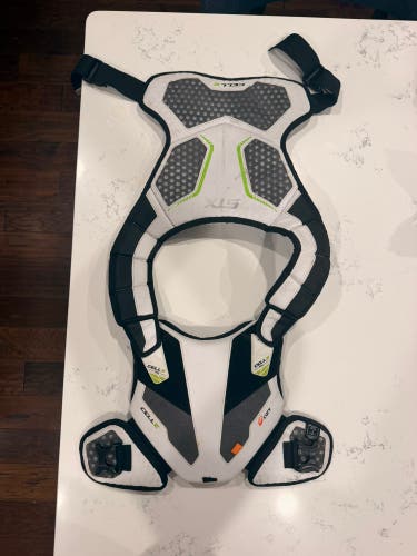 Large Adult STX Cell VI Shoulder Pads (Used)