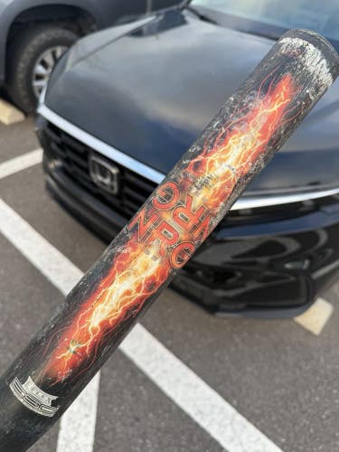 MIKEN NRG MAXLOAD 34 26 SLOW PITCH SOFTBALL BAT