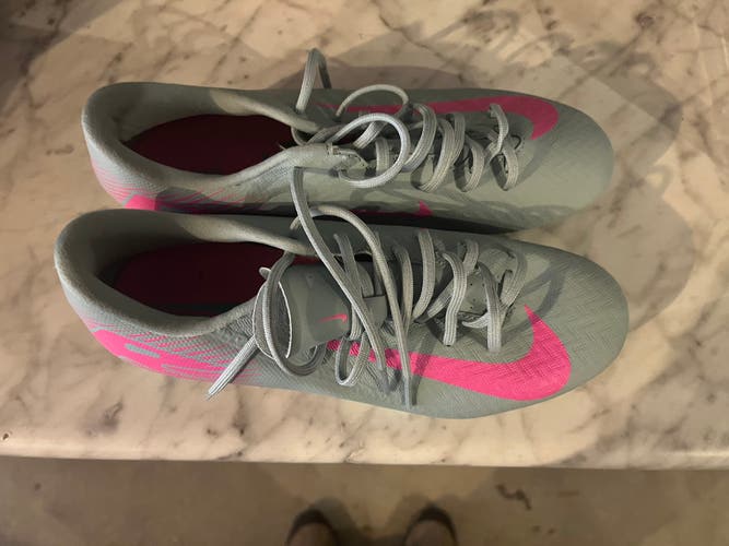 Silver W 5.5 Nike Mercurial Vapor Cleats (New)