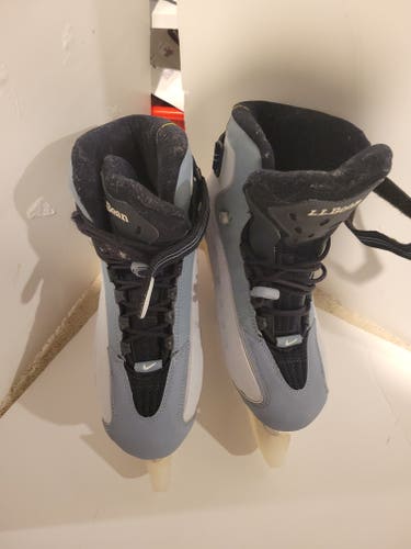 White/Blue LL Bean Hockey Skates Regular Width 11 (Used)
