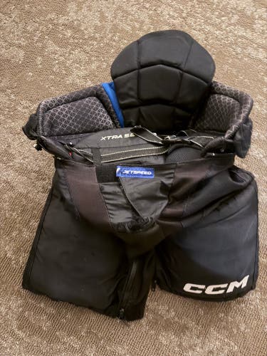 Black Senior Small CCM JetSpeed Xtra SE Hockey Pants (Used)