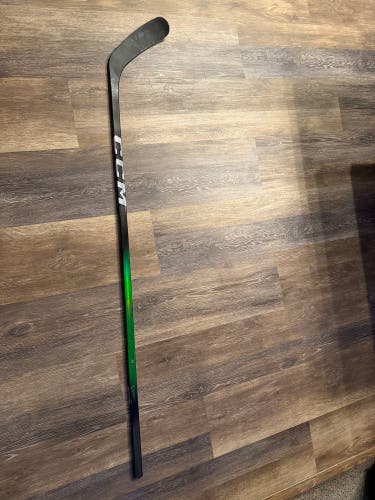 Senior CCM JetSpeed FT8 Pro Right Handed Hockey Stick P90TM 75 Flex (Used)