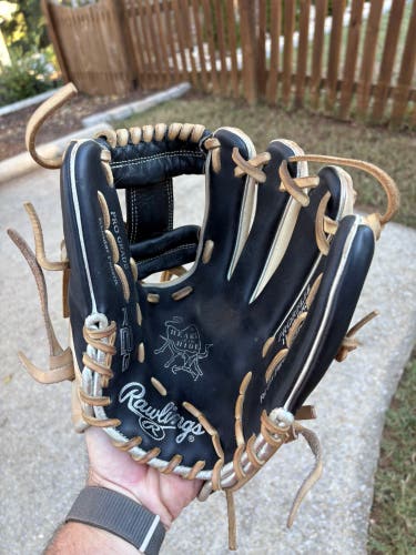 Rawlings Heart of the Hide RH Infield Baseball Glove 11.75" (Used)