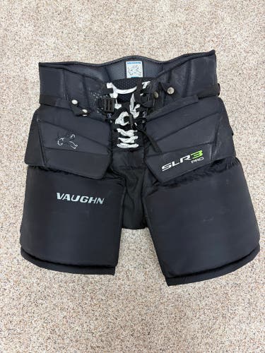 Senior Medium Vaughn Ventus SLR3 Pro Hockey Goalie Pants (Used)