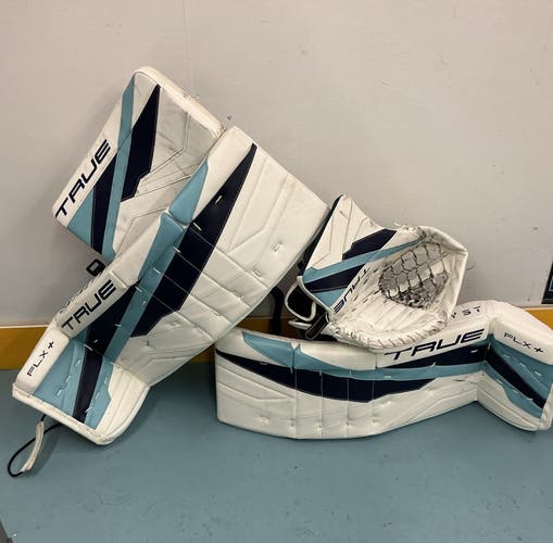 FULL SET FACTORY CUSTOM!!! 33+2" True Catalyst 7x6  FLX+ Goalie Leg Pads, Glove & Blocker