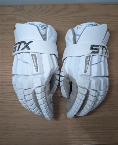White STX Surgeon RZR2 Lacrosse Gloves (Used)
