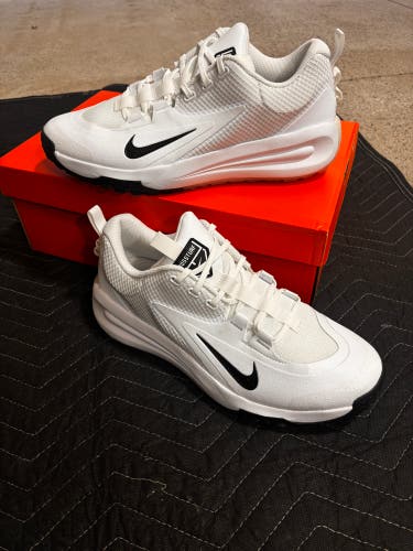 Men's Size M 11.5 (W 12.5) Nike Turf Cleats (New)